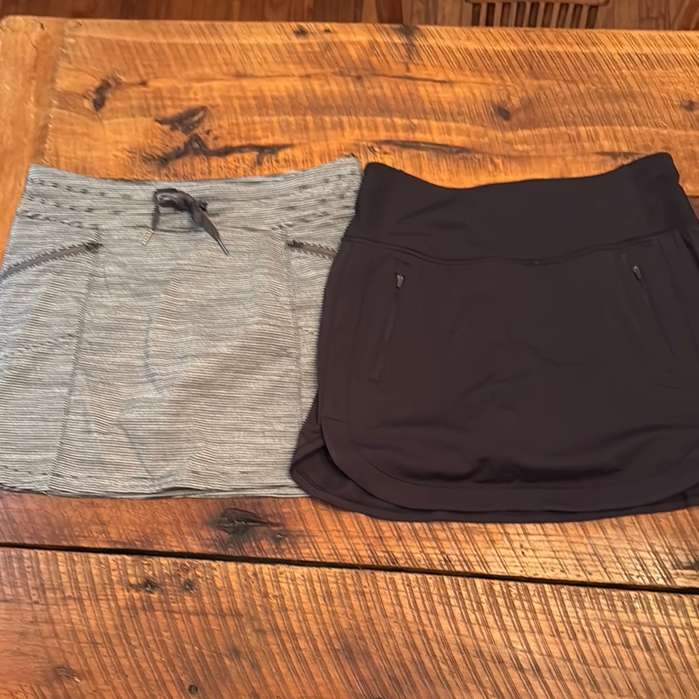 Athleta Gray and Black Women's Skirts